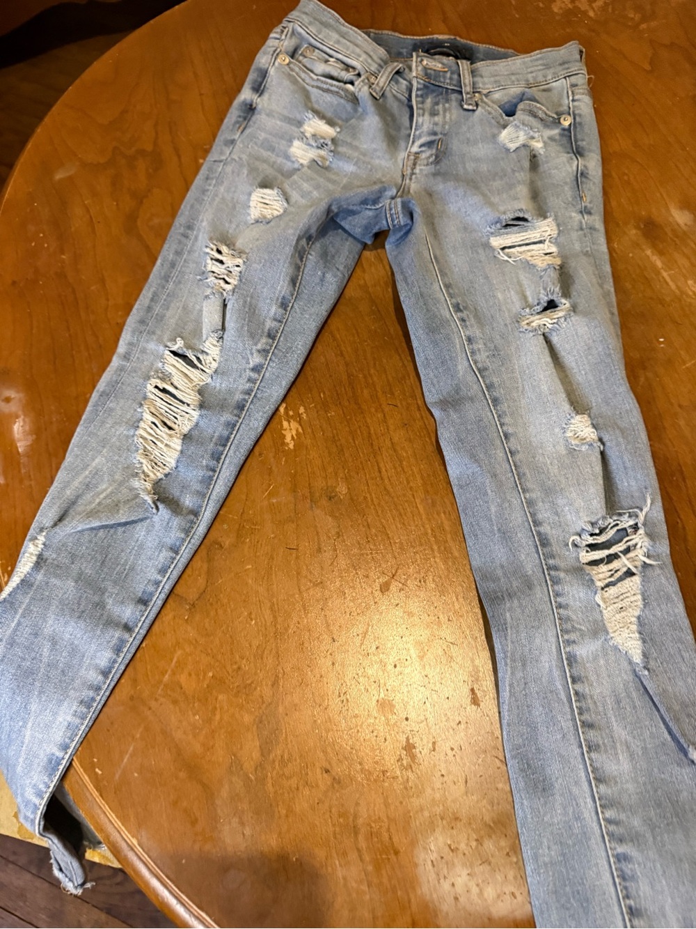 Light Blue Distressed Women’s Jeans size 000 short